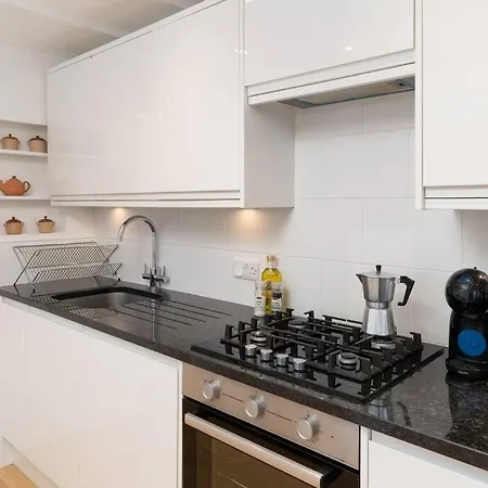 Holiday home Beautiful And Contemporary Cornish Townhouse In Penzance