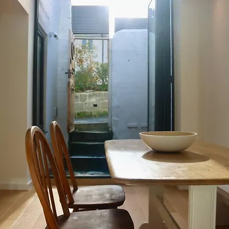 Holiday home Beautiful And Contemporary Cornish Townhouse In Penzance