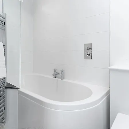Holiday home Beautiful And Contemporary Cornish Townhouse In Penzance