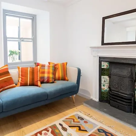 Beautiful And Contemporary Cornish Townhouse In *