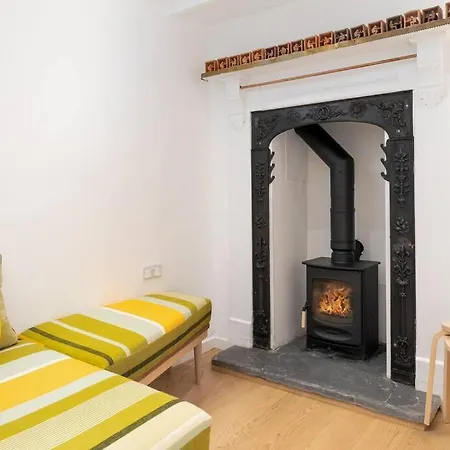 Beautiful And Contemporary Cornish Townhouse In Holiday home Penzance